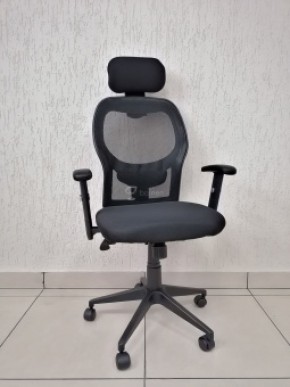 Кресло Barneo K-128 для персонала (черная ткань черная сетка) в Копейске - kopejsk.ok-mebel.com | фото