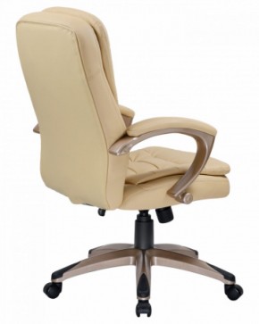 Офисное кресло для руководителей DOBRIN DONALD LMR-106B бежевый в Копейске - kopejsk.ok-mebel.com | фото 4